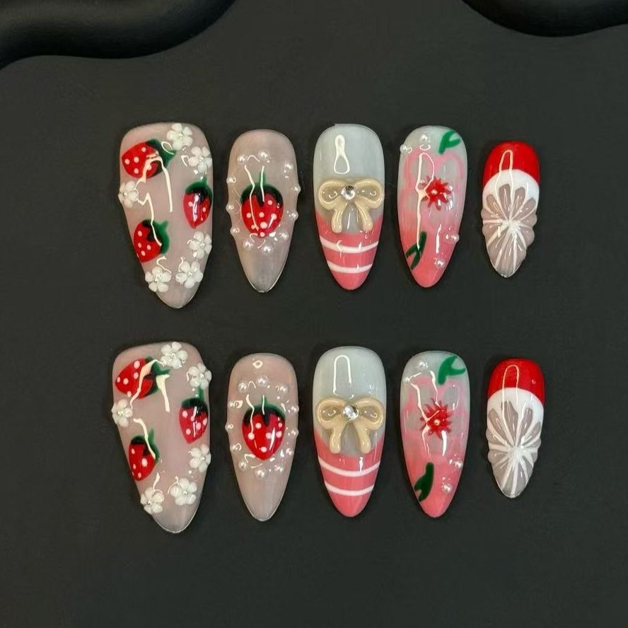 Nail Art Strawberry - 10 szt. Letnie, urocze, czerwone, ręcznie